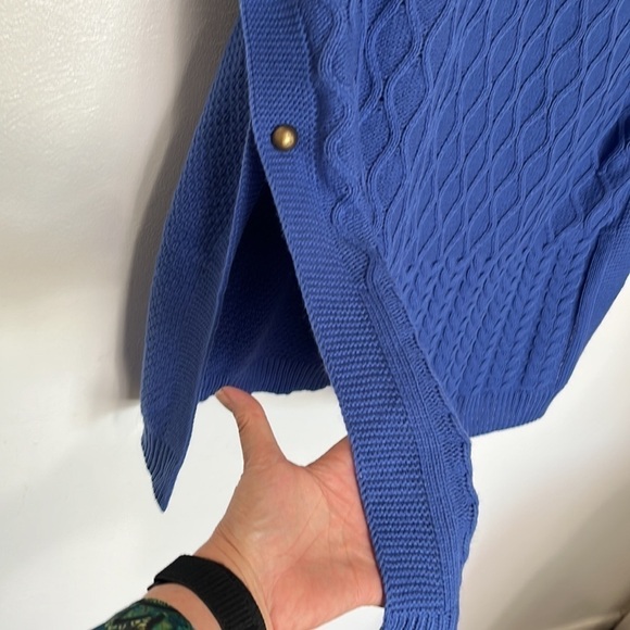 Lane Bryant Sweater Poncho Women's Plus 14/20 Blue Single Button Side Closure - Picture 7 of 11